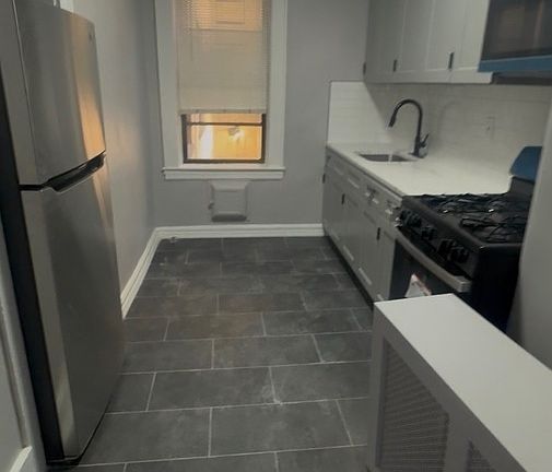 5th image of 350 Elmora Ave #1J