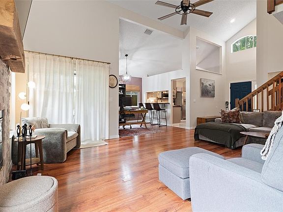 4th image of 3274 MONTROSE CIRCLE