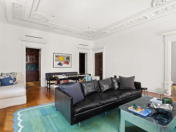 3rd image of 1082 Madison Ave #3D