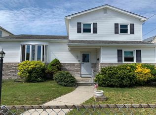 226 W Walnut Ave, North Wildwood, NJ 08260