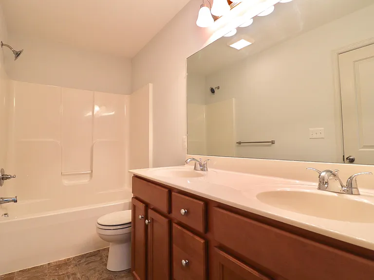 110 Aaron Pl #502 — Photo 10