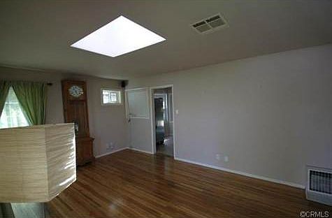 3rd image of 5517 Auckland Ave