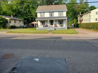 119 Malletts Bay Ave, Winooski, VT 05404