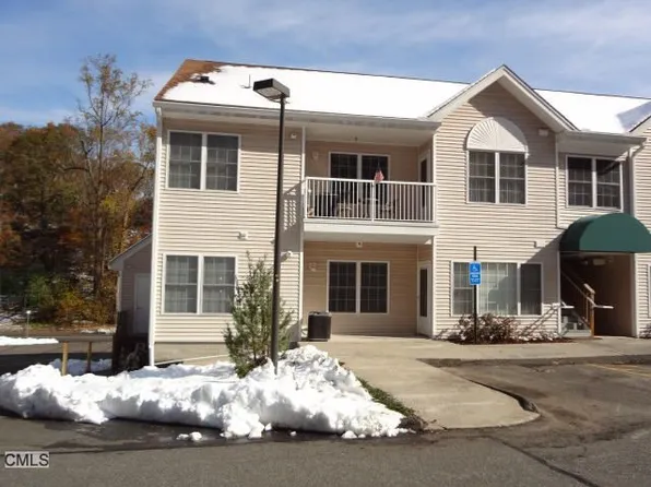 1218 Arganese Pl, Trumbull, CT 06611