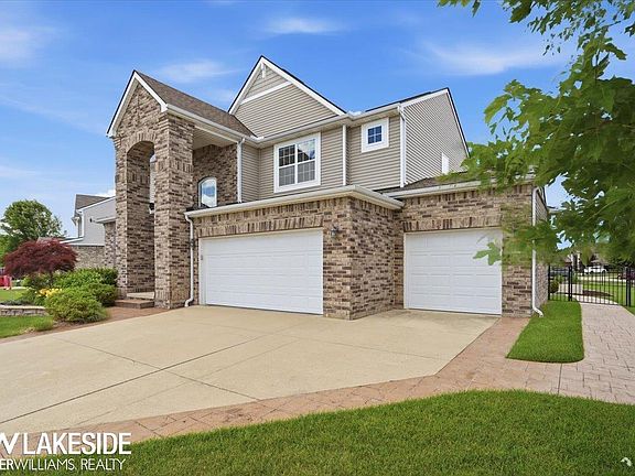 4th image of 21965 Bellewood Dr