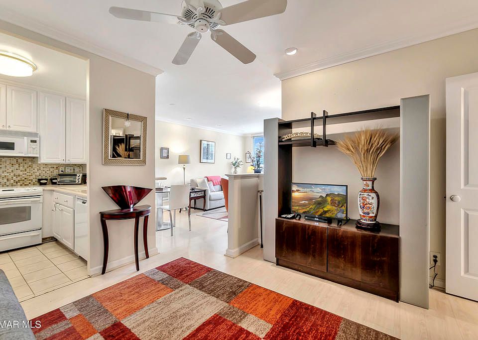 11645 Montana Ave Los Angeles, CA, 90049 Apartments for Rent Zillow