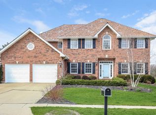 5034 Red Pine Ave, Gurnee, IL 60031