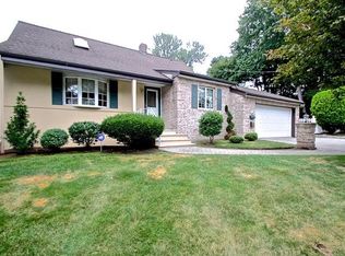 16-04 Hunter Pl #1X, Fair Lawn, NJ 07410