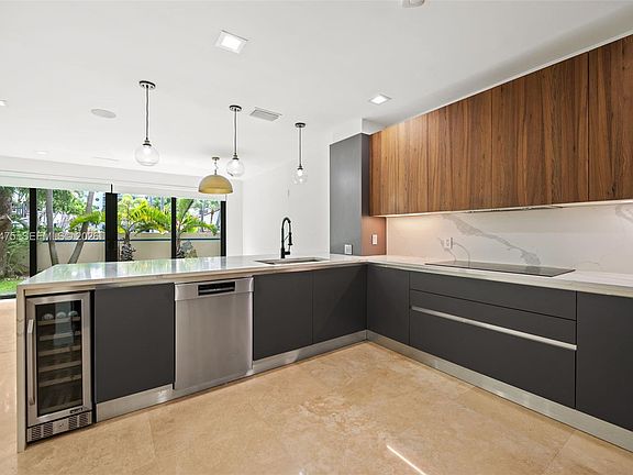 2nd image of 21387 Marina Cove Cir APT 12-F