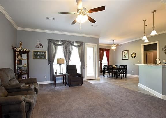 4th image of 430 Wood Mill Ln