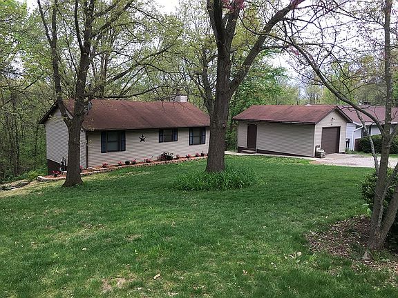 2nd image of 414 Heritage Dr