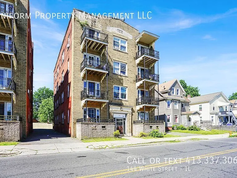 144 White St #1L — Photo 3