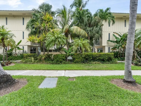 255 Sunrise Dr APT 307, Key Biscayne, FL 33149