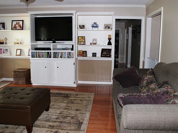 5th image of 2836 Willow Wood Cir