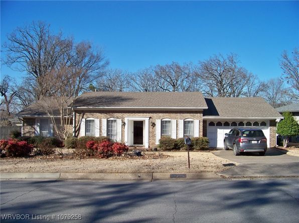 7711 Westminster Pl, Fort Smith, AR 72903