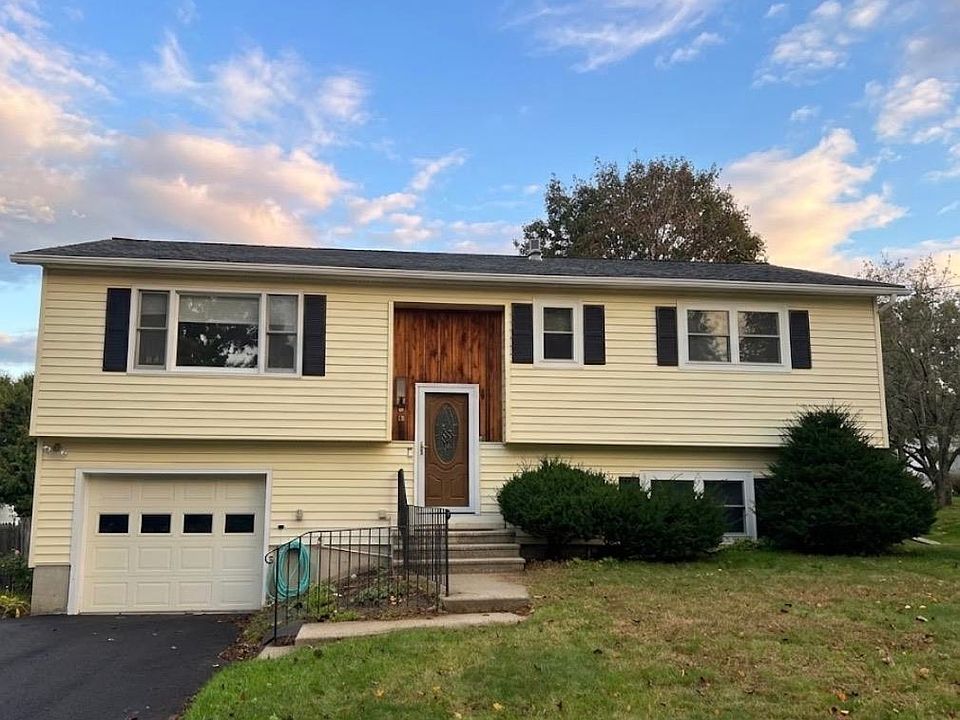 1st image of 15 Victor Place