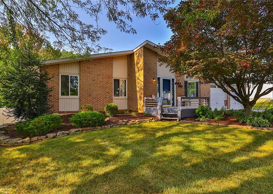 1817 Elmhurst Dr, Whitehall, PA 18052 Zillow