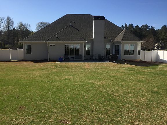 2nd image of 215 Keaton Dr