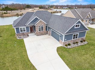 11285 Killarney Dr, Stanwood, MI 49346