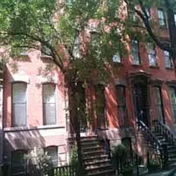 Rented by R New York