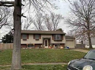 23 Eaton Cir, Laurel Springs, NJ 08021