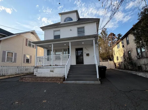 7247 Amboy Rd, Staten Island, NY 10307