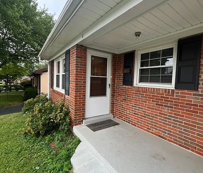 2160 Winterberry Dr #A — Photo 3
