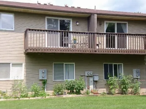 2255 Pinehurst Ln, Stillwater, MN 55082