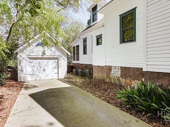 3rd image of 255 Bloomfield Street
