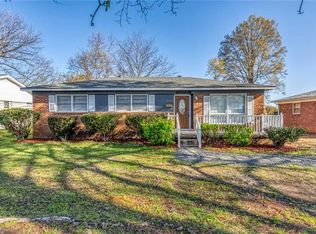 2201 E Florida St, Greensboro, NC 27401