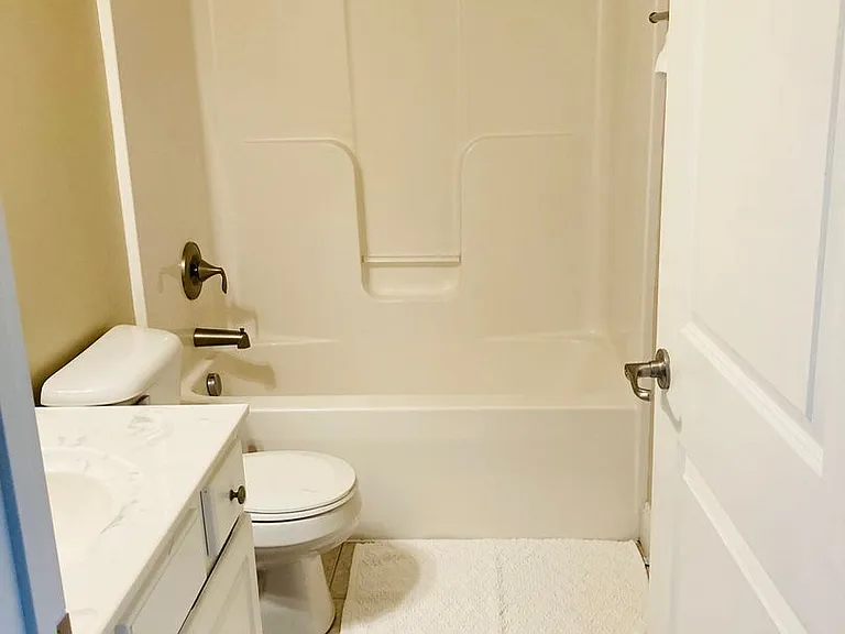 100 Capstone Dr #303 — Photo 14