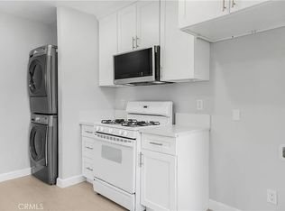 11725 209th St, Lakewood, CA 90715