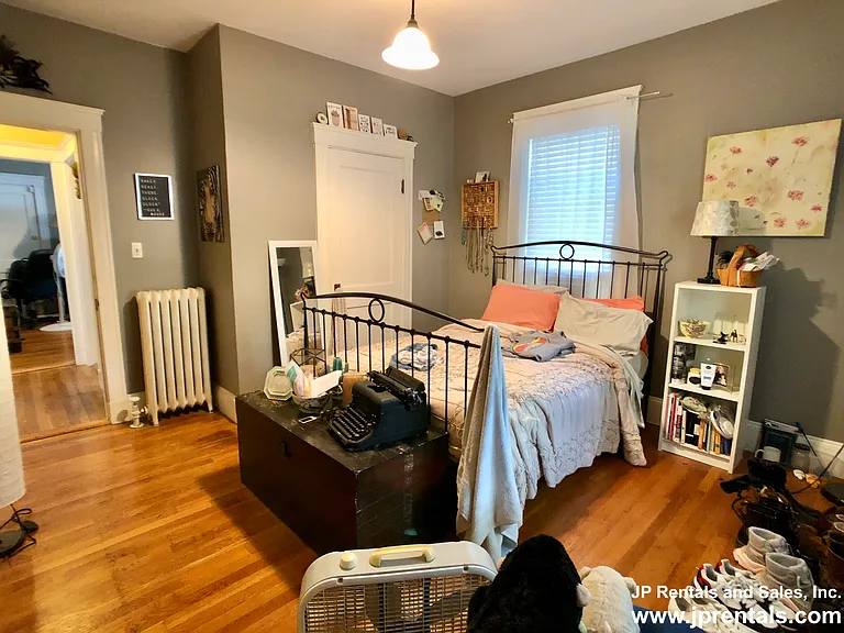 90 Forest Hills St #2 — Photo 14