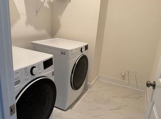 213 Shale Hill Dr, Holly Springs, NC 27540