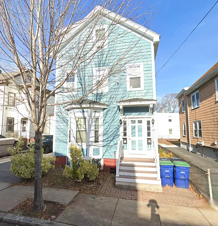 93 Flint St #2