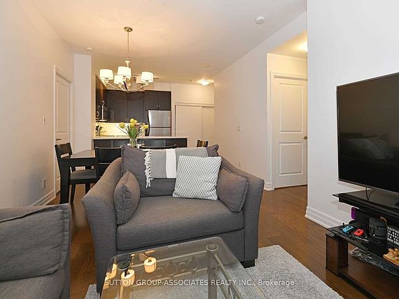3rd image of 500 Saint Clair Ave W #1807