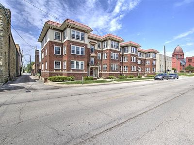 239 N Church St APT 3, Decatur, IL, 62522