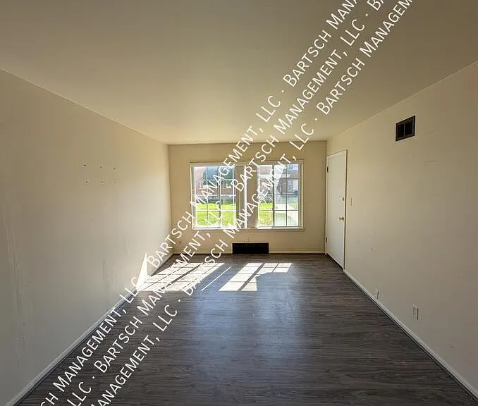 N84W15482 Menomonee Ave #2 — Photo 5