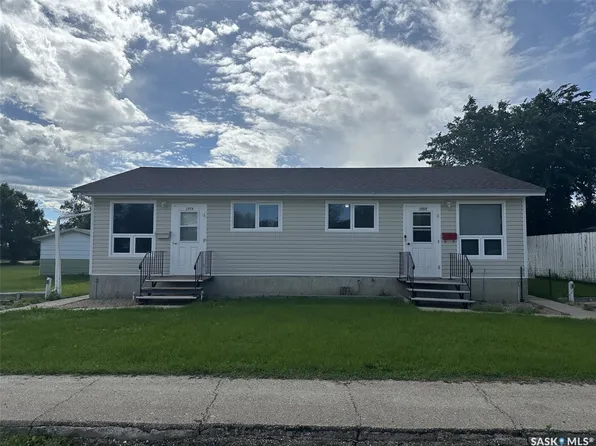 204-206 Main Street, Limerick, SK S0H 2P0