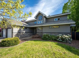 8128 N Stonehaven Dr, Hayden Lake, ID 83835