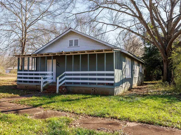 412 E 5th St, Sylacauga, AL 35150