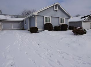 15434 T St, Omaha, NE 68137