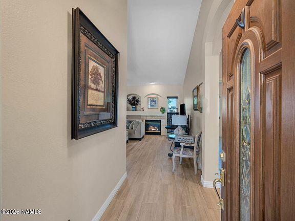 5th image of 4771 Deer Springs Dr