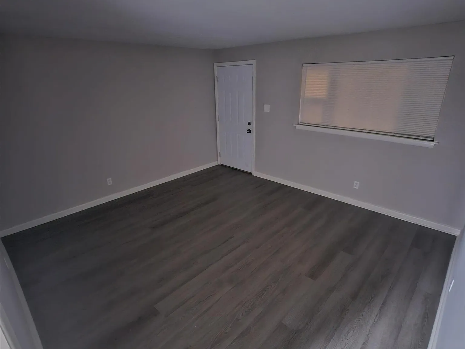 3 bed, 2.0 bath, 1200 sqft, $1,375 — Photo 4