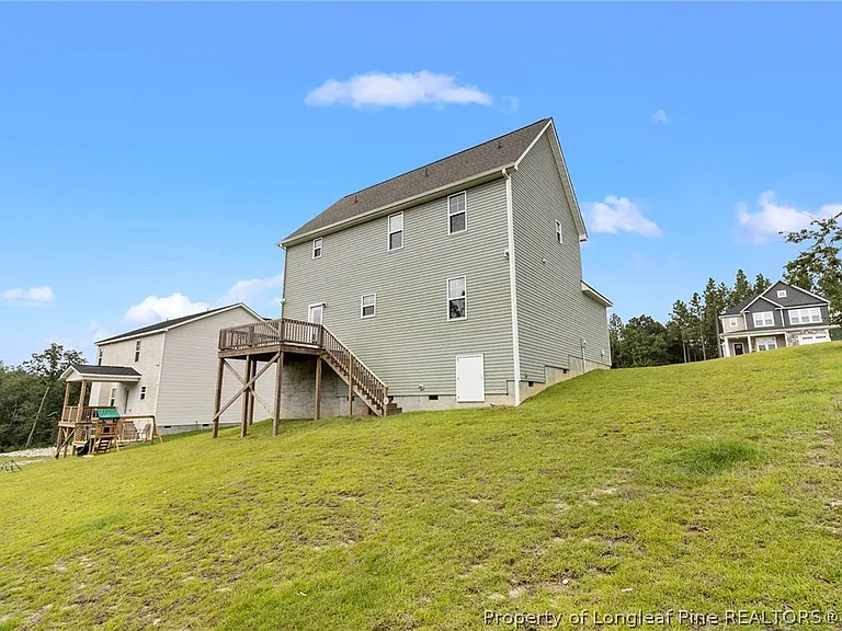 112 Nairn St — Photo 30