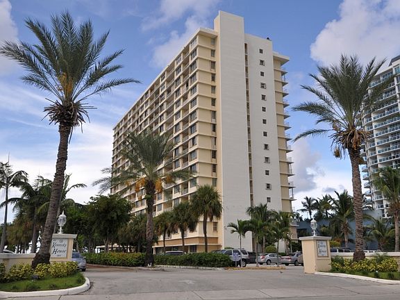 2nd image of 1865 79th Street Cswy APT 4O