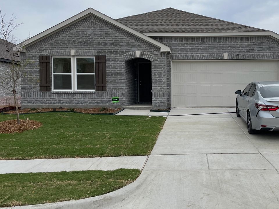 Front of the house & 2-car garage
