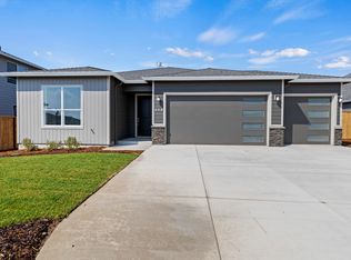 8 Woodlands Trl #542, Eagle Point, OR 97524