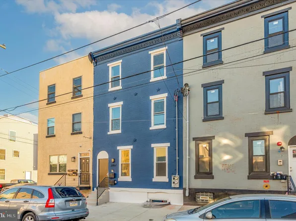 2402 W Thompson St, Philadelphia, PA 19121