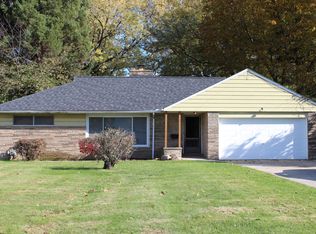 619 Meadowlane Dr, Richmond Heights, OH